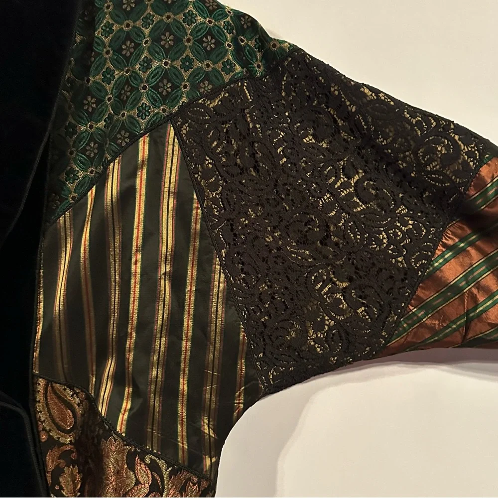 VTG Susan Bristol Patchwork Blazer Jacket Size S Mixed Media Velvet Lace Brocade